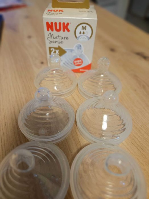 Силиконови биберони NUK