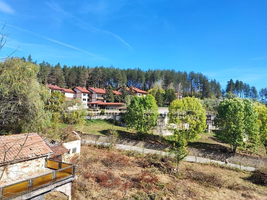 Хотел в гр.Априлци