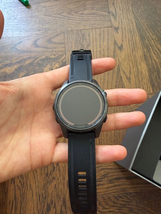 Garmin Fenix 7s sapphire solar