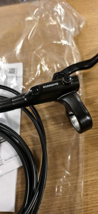 НОВИ Хидравлични спирачки Shimano BL-MT200 - комплект предна + задна