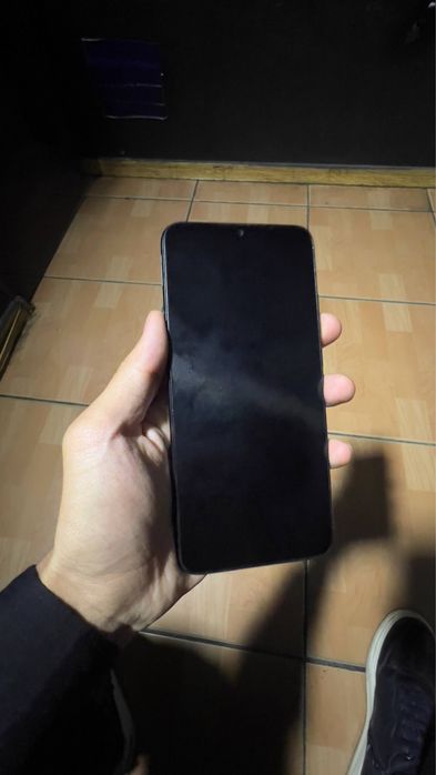 Редми 10а сотилади