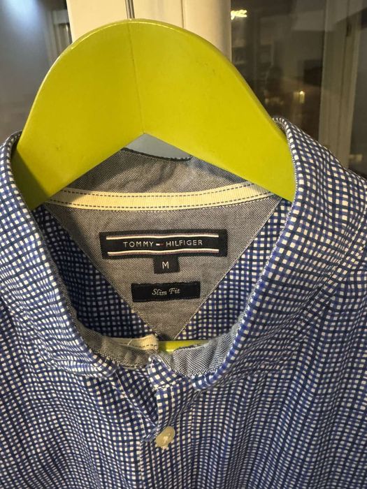 Маркова риза на Tommy Hilfiger