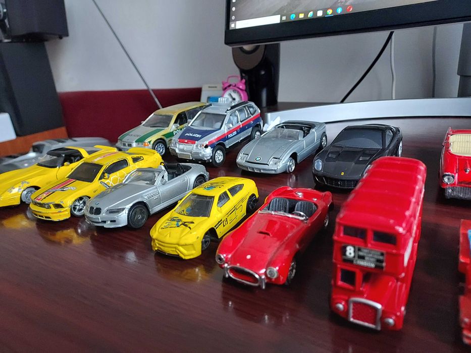 Masinute,machete,din metal,pt. colectie