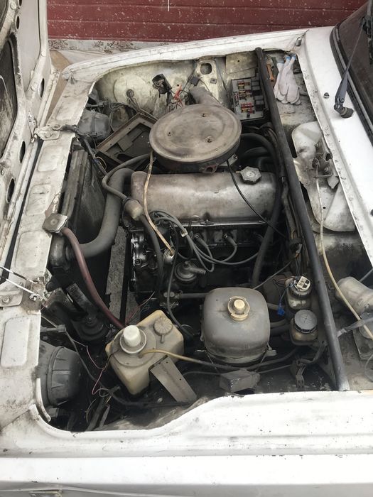 Продам ваз 2104.