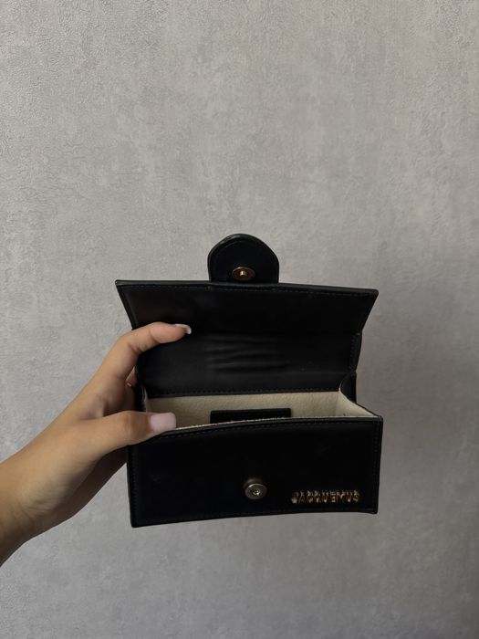 СРОЧНО продам сумку Jacquemus