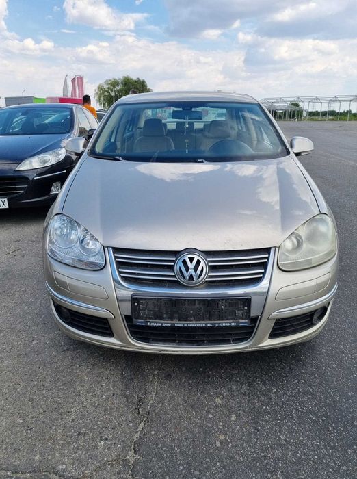 Dezmembrari VW Jetta 3 1.4 TSi 170 cai BLG cutie dsg 128.000 km