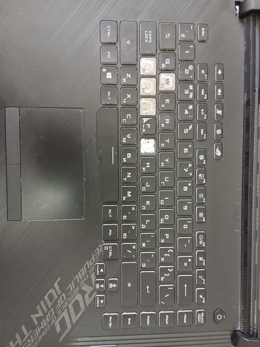 Asus ROG STRIX G15 G512LI. Б/у.