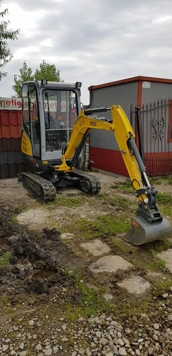 Miniexcavator de Închiriat Diverse Lucrări