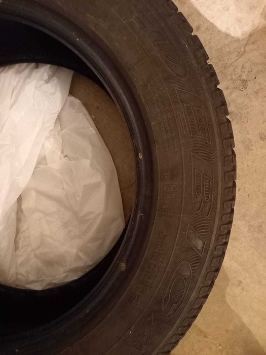 Anvelope  de vanzare