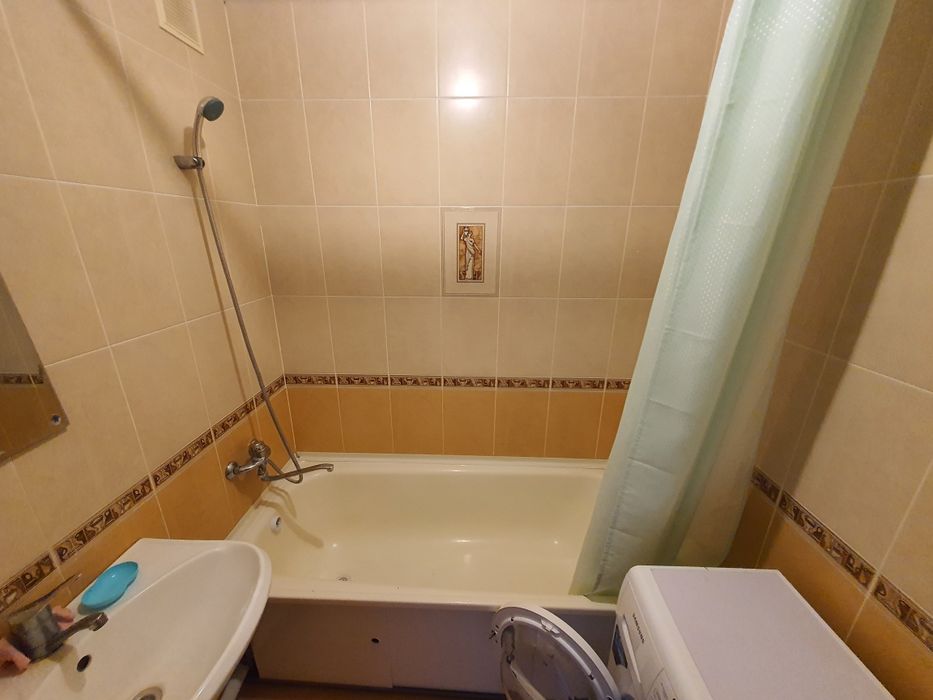 Продам 3-ком улучшенную квартиру