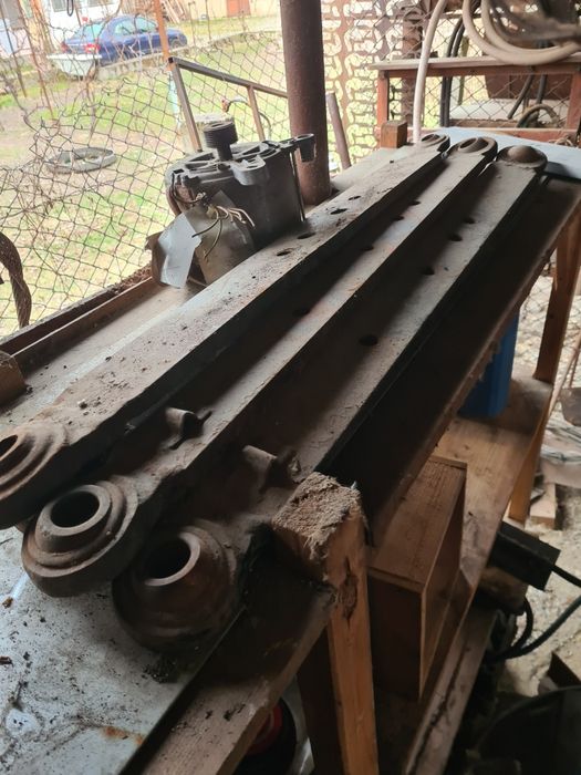 Vând  trompa  U 445  geanta fata... reductor   ...tiranți