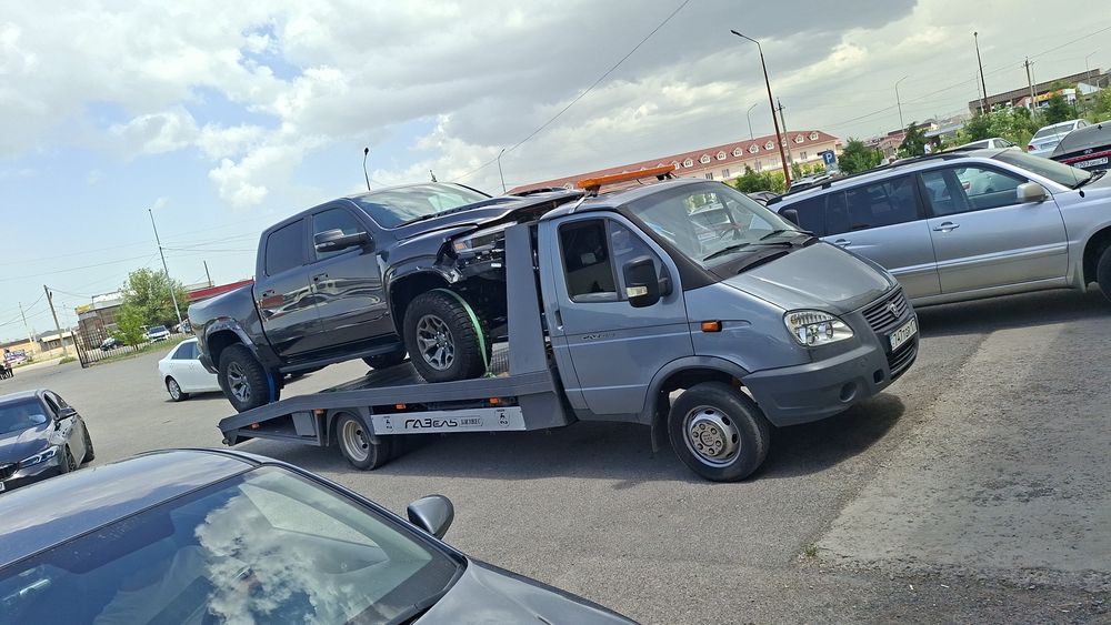 Услуги эвакуатора 24/7
