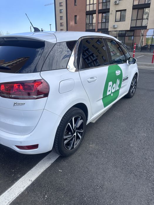Inchirez Uber-Bolt in Iasi Citroen c4 2018 1,6 diesel