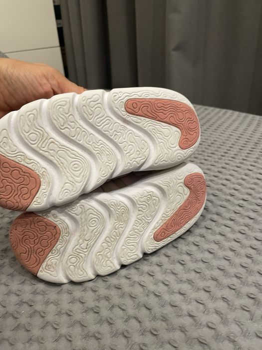 Детски маратонки Nike Dynamo Go