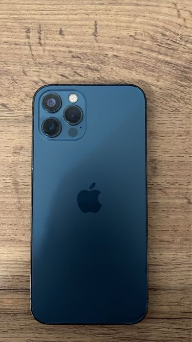 Продам iphone 12 pro