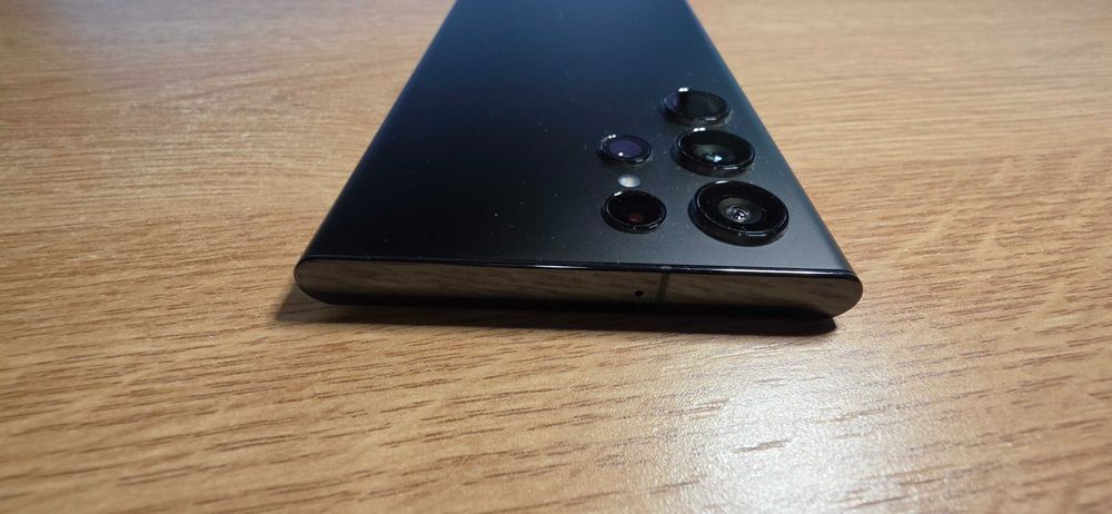 Samsung S22 Ultra 256GB Storage, 12GB RAM