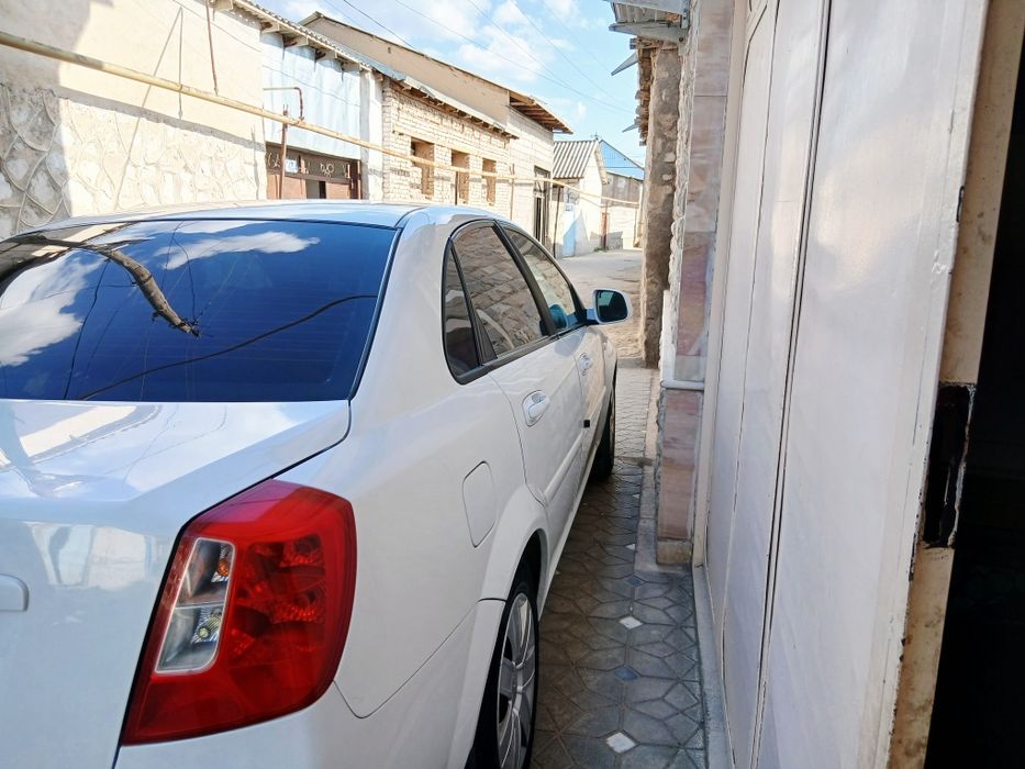 Шевролет жентра сотилади