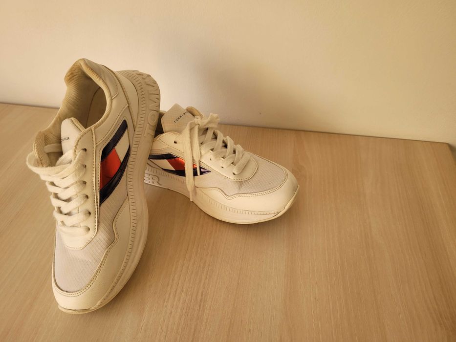Adidasi Tommy Hilfiger