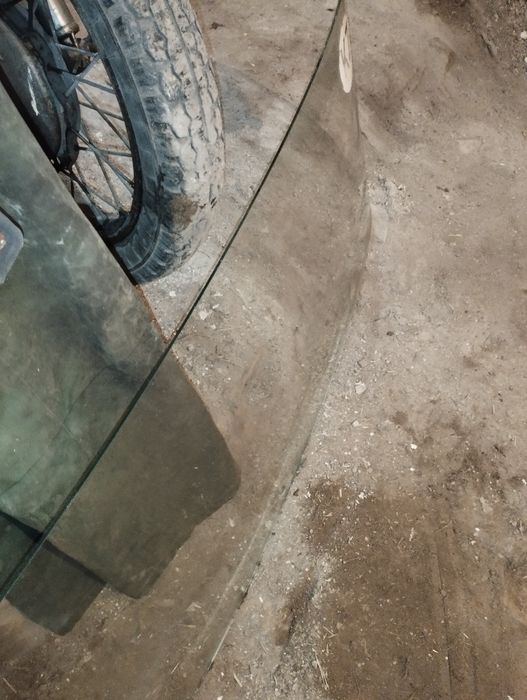 Заднее стекло ваз 2101-07