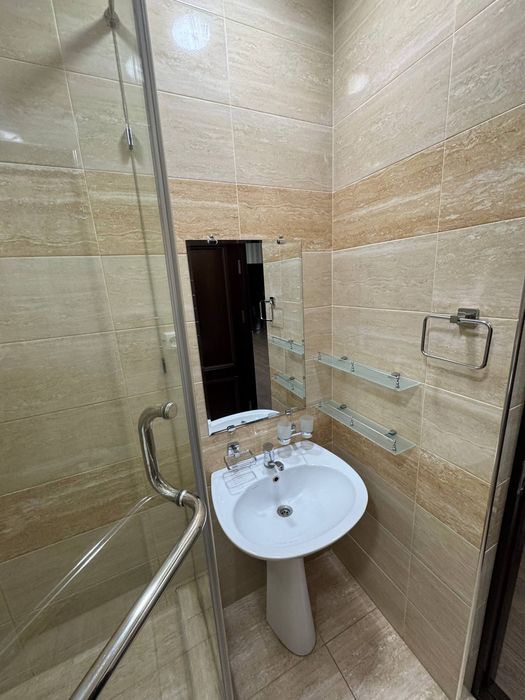 Продаётся квартира 90 кв.м. 3х комнатная, Алмазарский район.