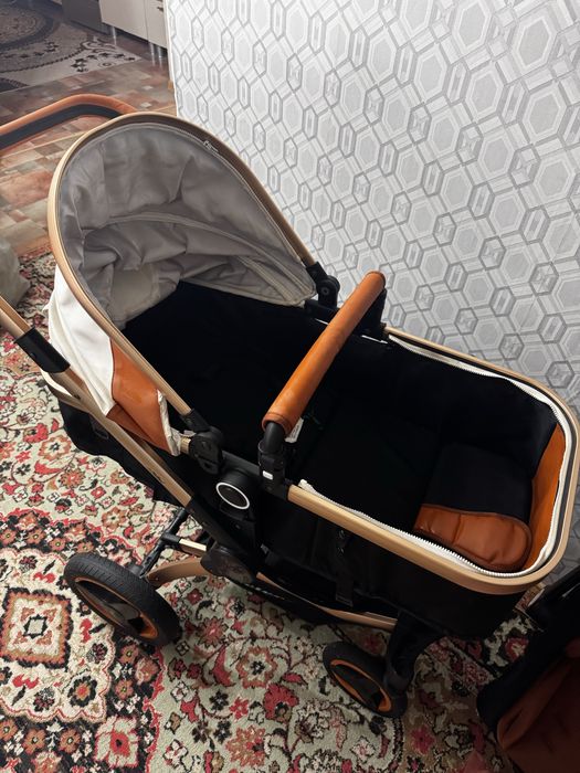 Продам коляску с авто креслом