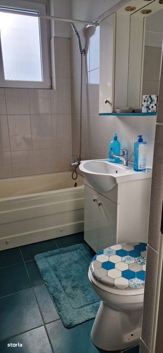 2 camere, zona Uranus / 5 min pe jos Palatul Parlamentului