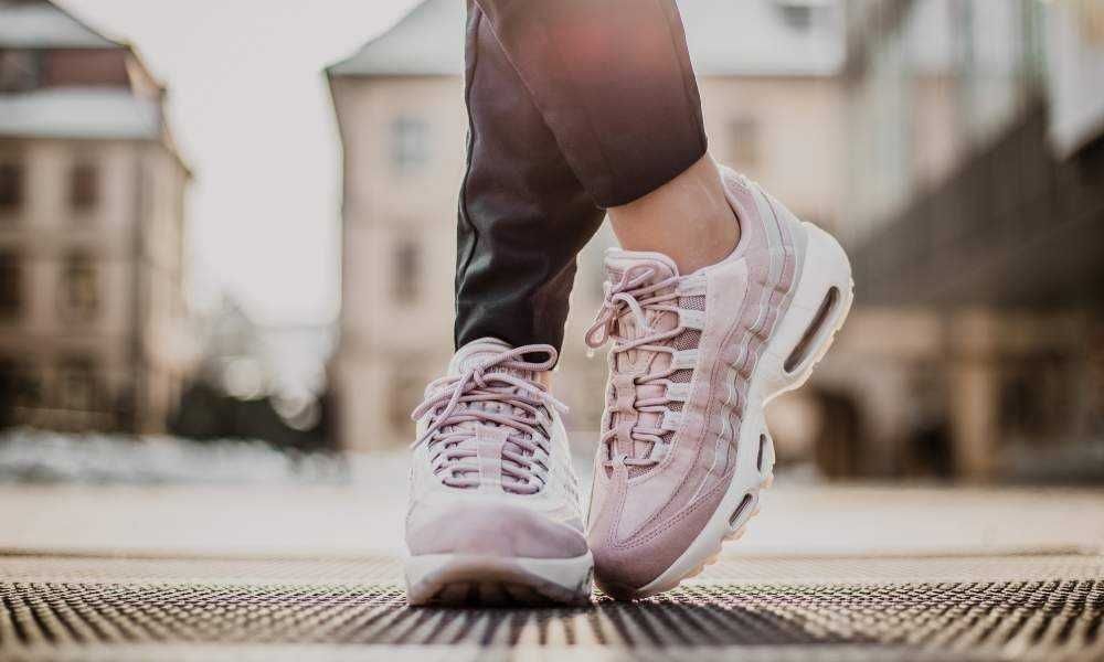 Nike Air Max 95 "Velvet Particle Rose" - Номер 38.5