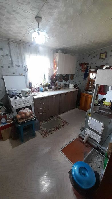 продам дом с хорошей локацией