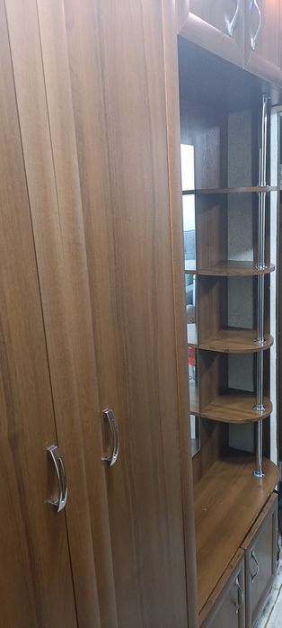 Продается Прихожая