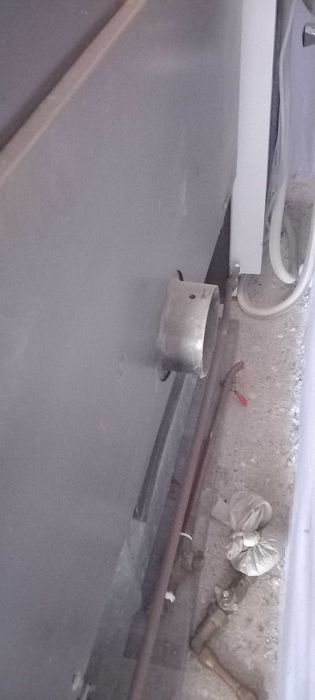 Semineu pe gaz cu termostat