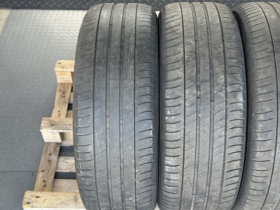 4бр. Летни Гуми С Борд 215/55R/18 -MICHELIN- DOT:2117- 5.0мм+4.1мм *80€ за Комплект*