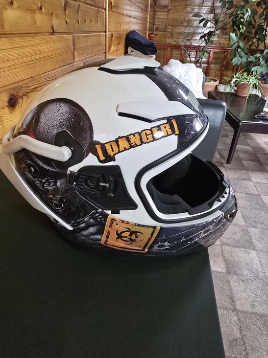 Продам       мотошлем