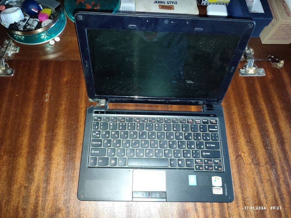 Продам нетбук Lenovo