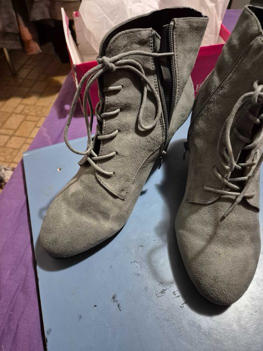 Ghete / Botine dama BPC Selection, imitatie piele, 42, purtati o data