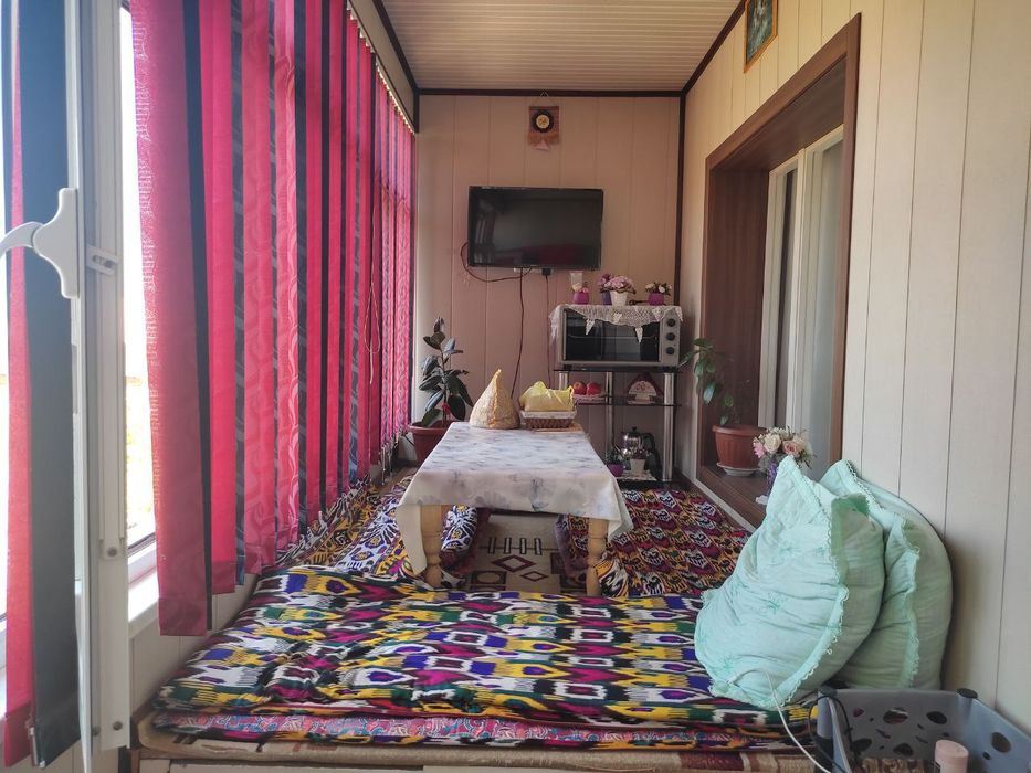 Dom sotiladi 2 xonalik 3 etej