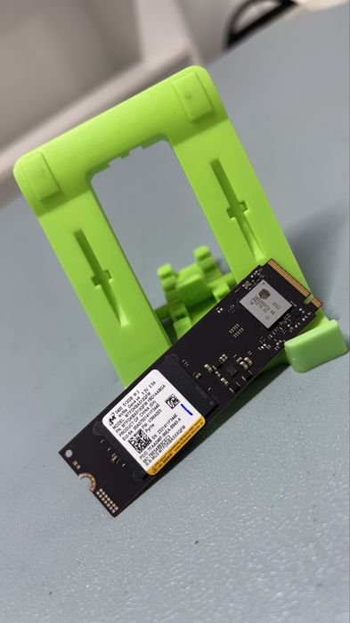 Быстрый БУ SSD NVMe M.2 512GB Micron 2400 Gen4х4