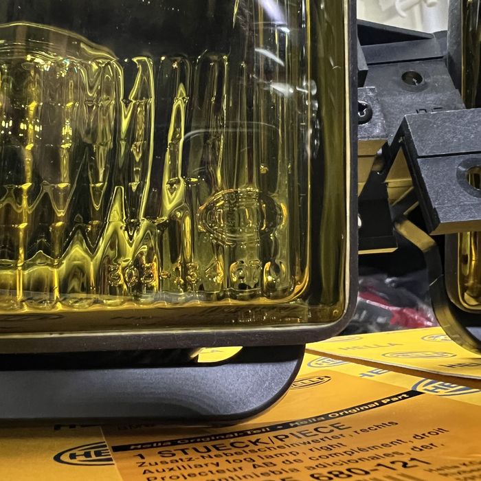 Туманки HELLA Yellow bmw e34 бмв е34