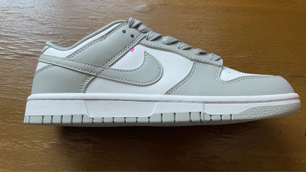 Продам NIKE RETRO Dunk Low Бело-Серые СРОЧНО!!!