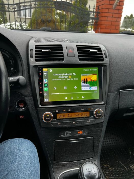 Navigatie android Toyota Avensis GPS Waze YouTube Carplay BT