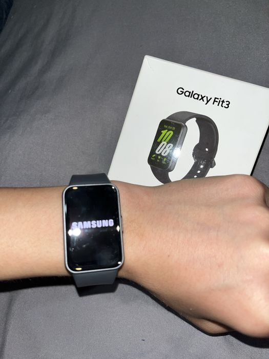 Часы Самсунг галакси фит3