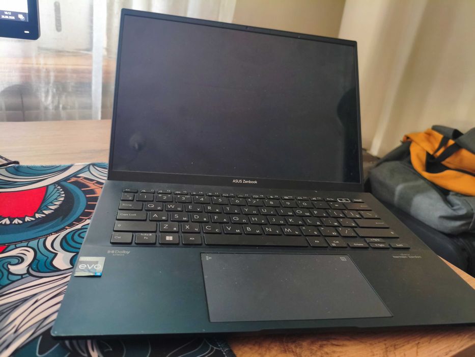 Asus Zenbook 14 OLED