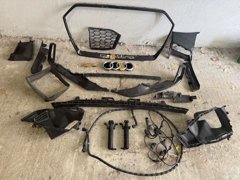 Audi RS3 - Оригинални части от предна броня