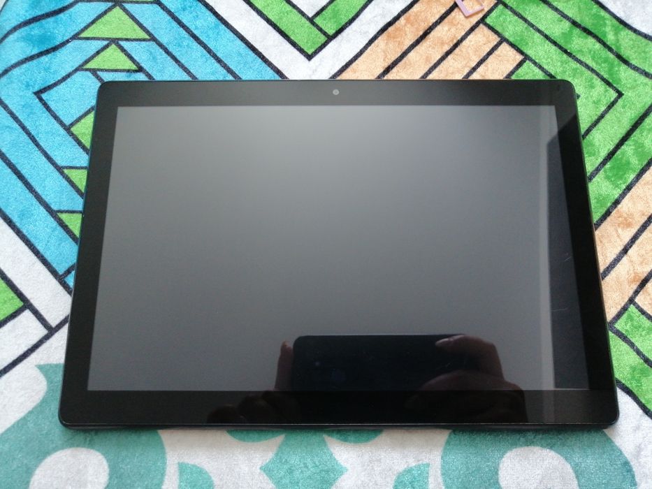 Продам планшет Lenovo Tab m10