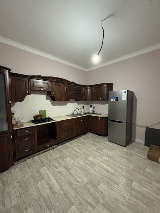 Уй сатылады жаңаталаптан