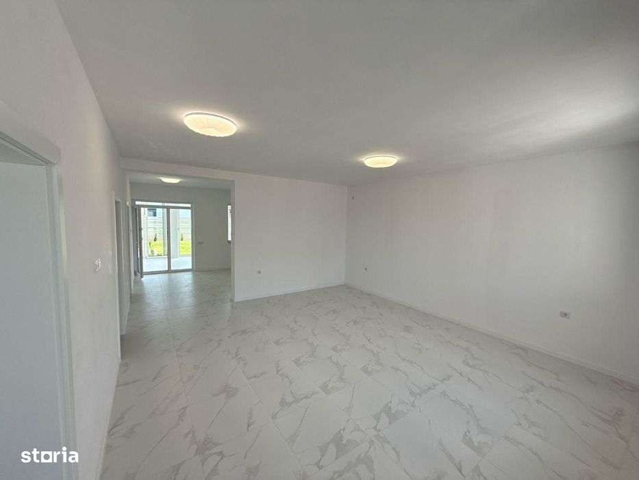Oferta! Casa Noua , finisata,s.c.140mp, teren 500 în Santandrei, Gaz