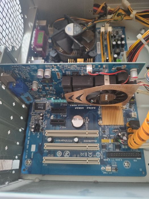 Продам компьютер