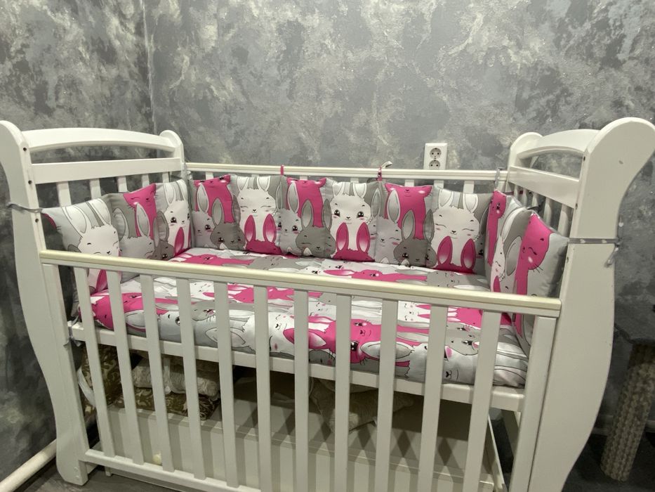 Бортики в детскую кроватку