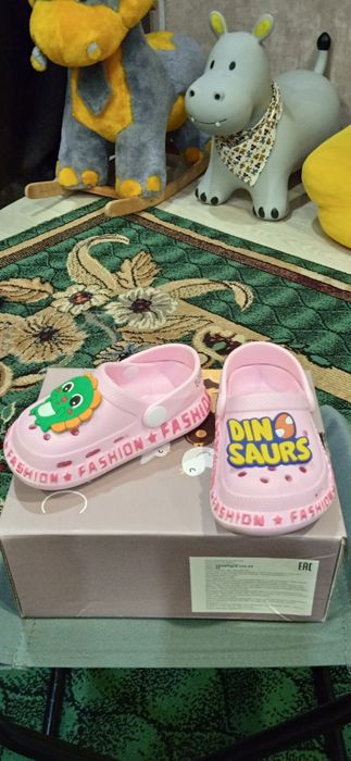 Детская обувь для девочки