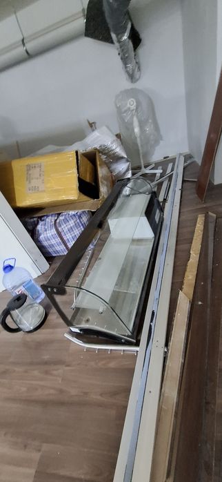 Продаётся ресешпн.  Полка кофе зона