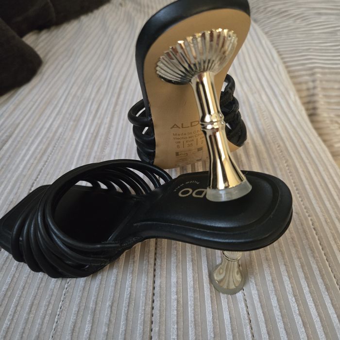 Aldo 35 размер 22,5см